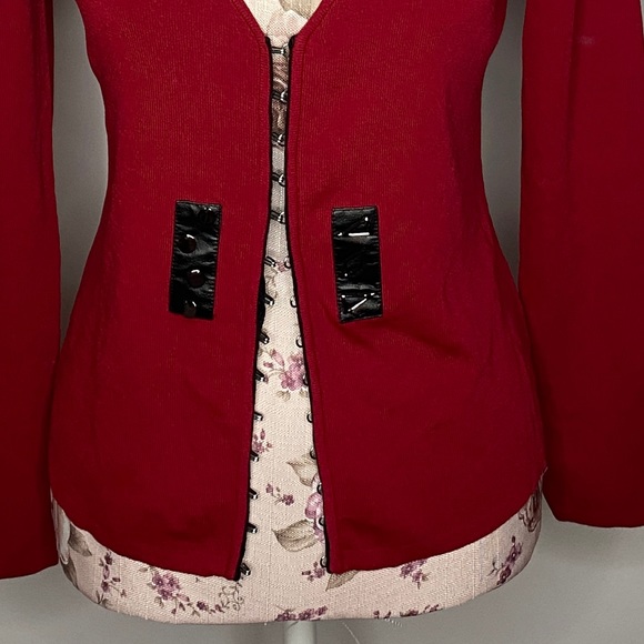 Red Cardigan Fitted Silhouette Metal Accents Multi Media Design - Picture 6 of 11